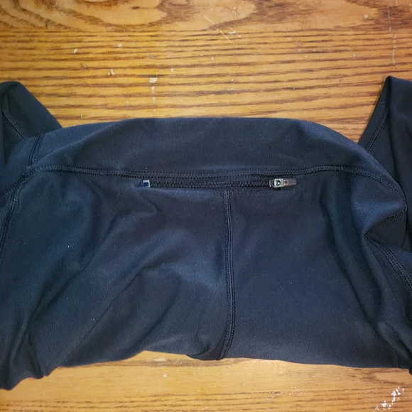 Nike Black Women's Performance Leggings - Picture 7 of 7